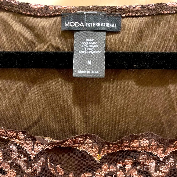 MODA International size medium long sleeve blouse - Picture 2 of 4